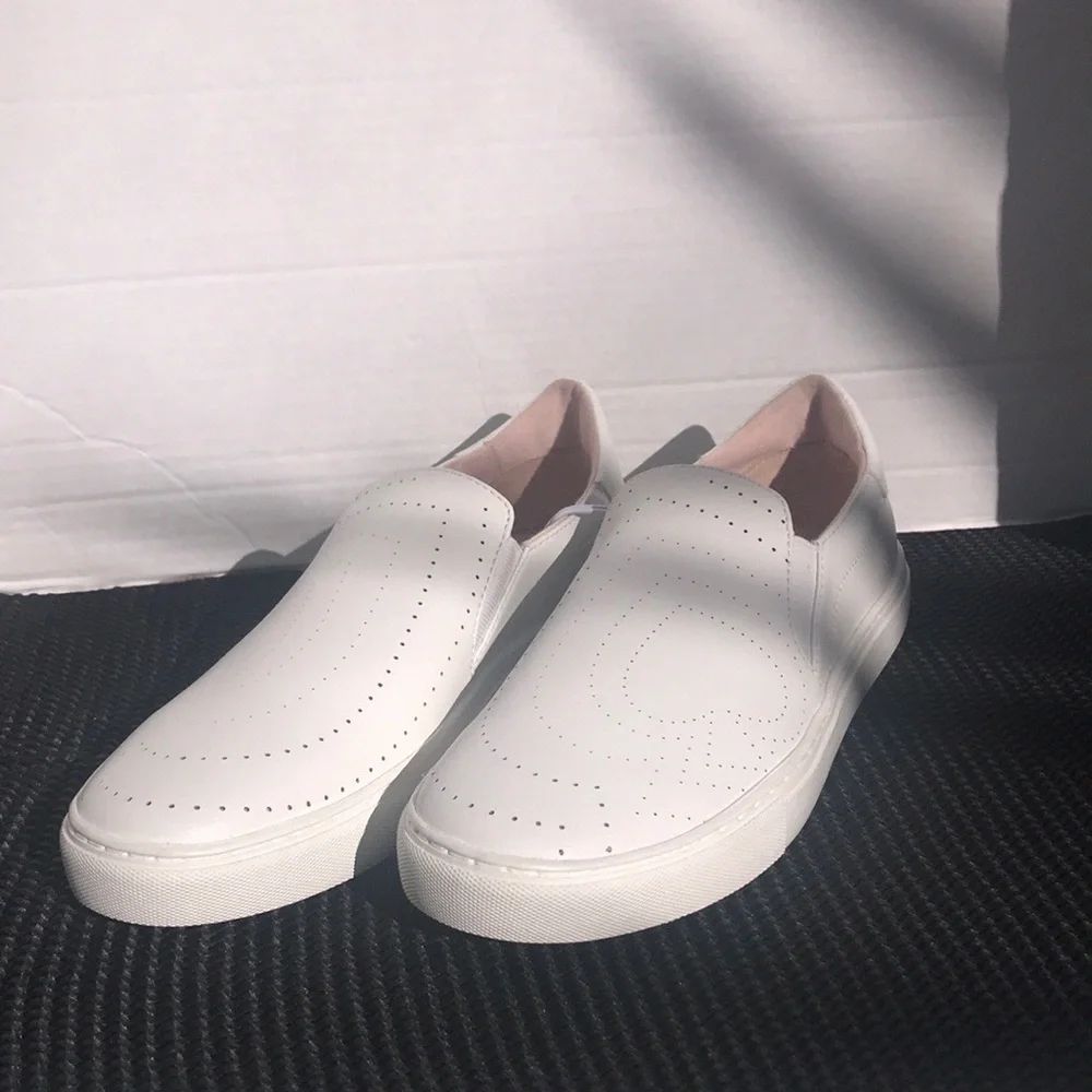 🆕Kate Spade Perforated Leather Slip Ons